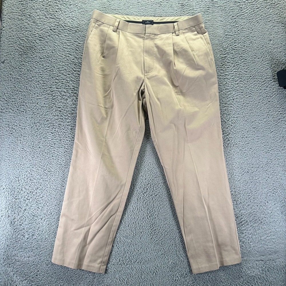 Dockers D3 Pant Mens 38x32 Beige Cotton Khakis Straight Classic Pleated Business